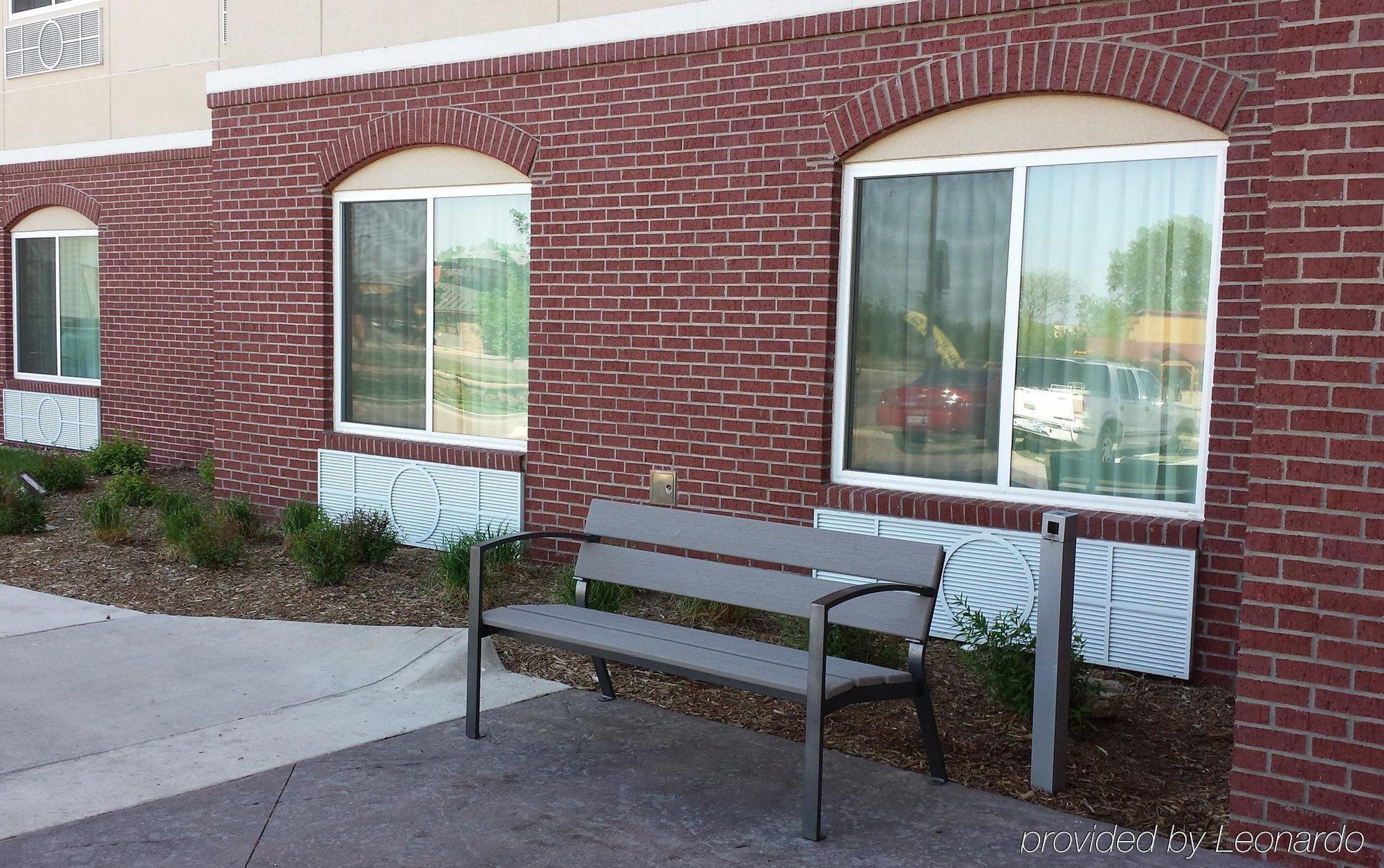 Comfort Inn & Suites Emporia Exterior foto
